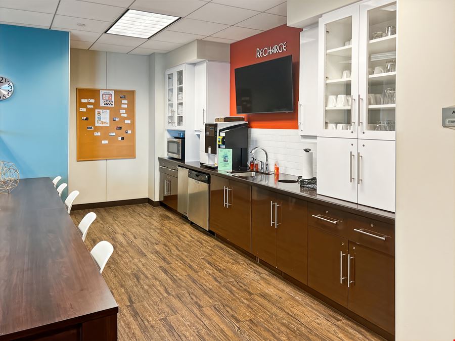 AL, Mobile - RSA Battle House Tower