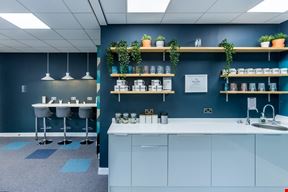 Biz Hub - Lodge House