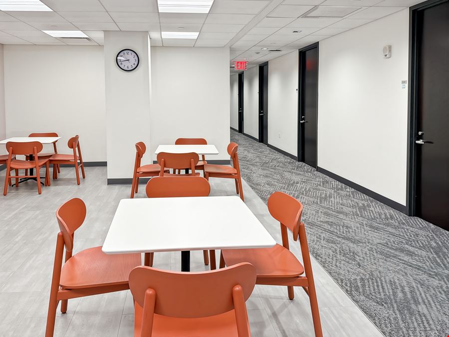 Spaces - New York - 14 Penn Plaza 225 West 34th Street