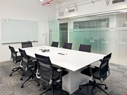 Spaces - Chicago- 1 N State Street
