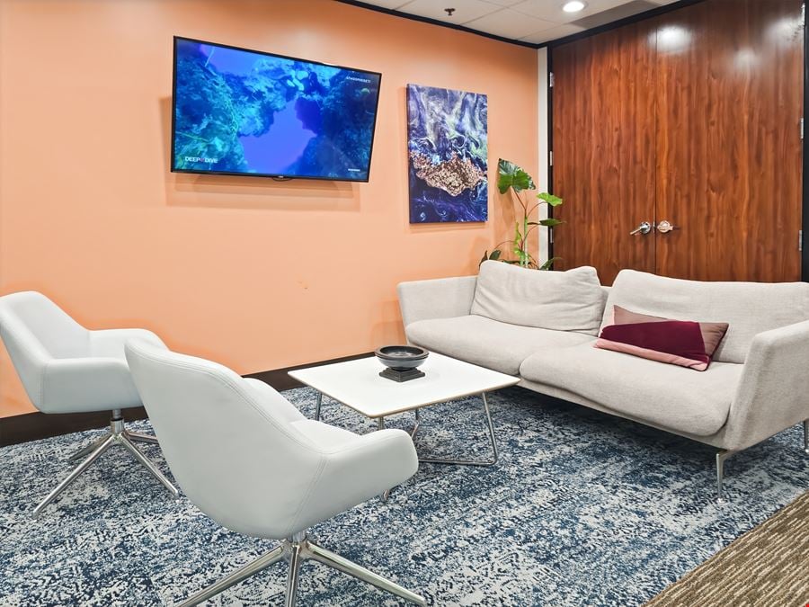 TX, Addison - The Madison