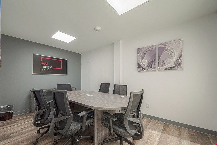 Rojo Conference Room