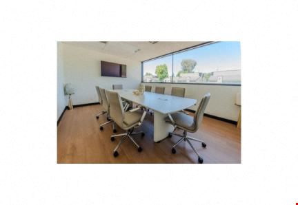 Pearl Room