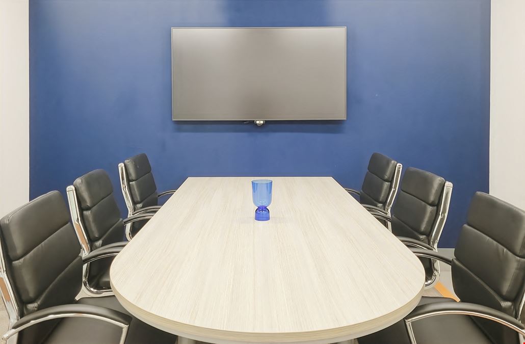 CA, Novato - Bel Marin Keys Blvd