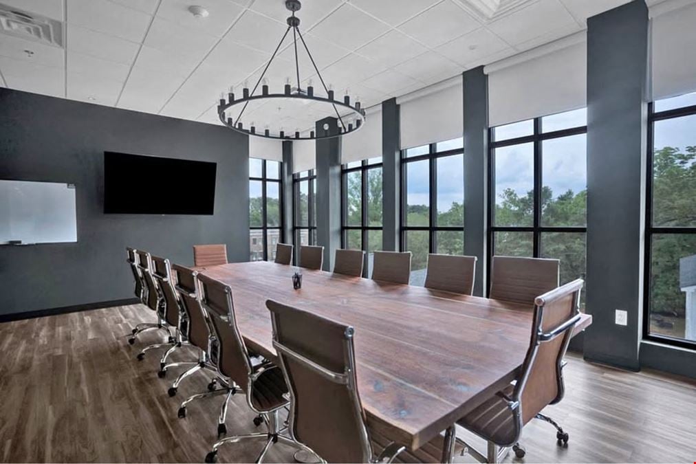 Woodstock's Summit Conference Room (Floor4)