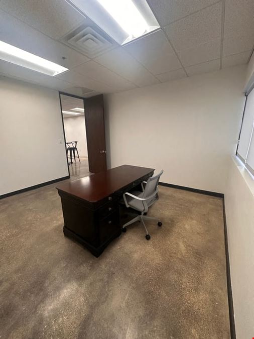 Premium Private Office - 03