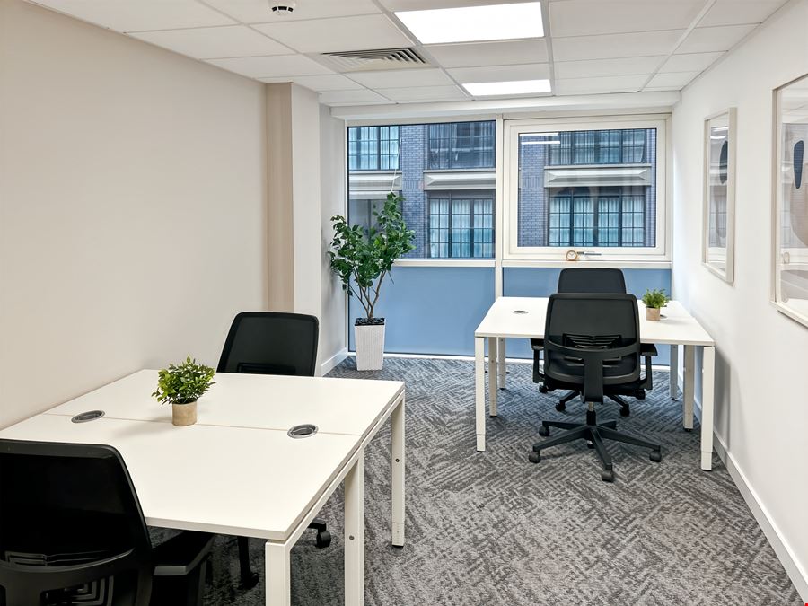 Regus - St James Tower