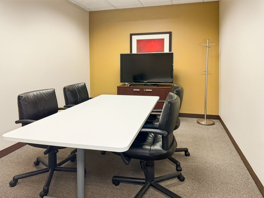 IL, Oak Brook - Regency Towers