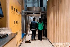 Sleep 'n Fly Lounge, Showers & Business Pods (Concourse B)  Dubai International Airport Terminal 3