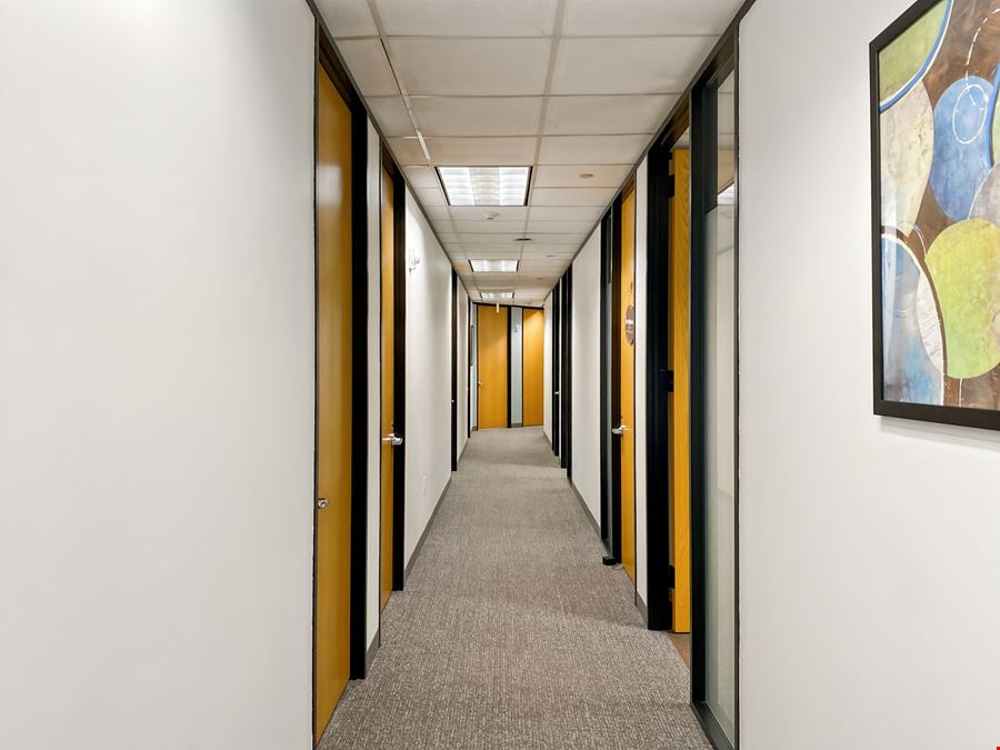 Regus - The Woodlands - Timberloch Place