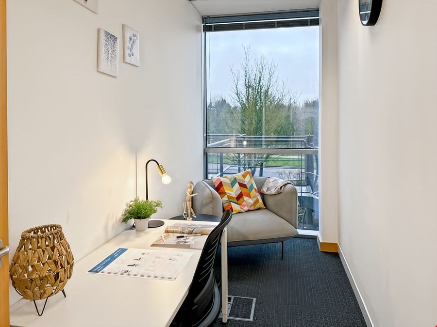 Regus - Cambourne