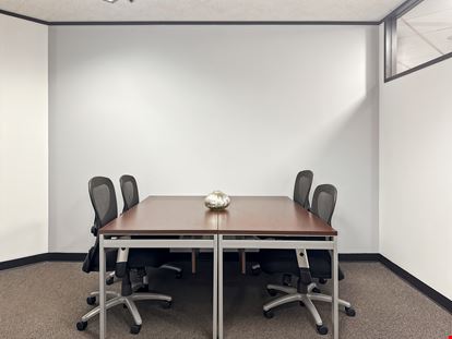 LA, New Orleans - Energy Centre Building