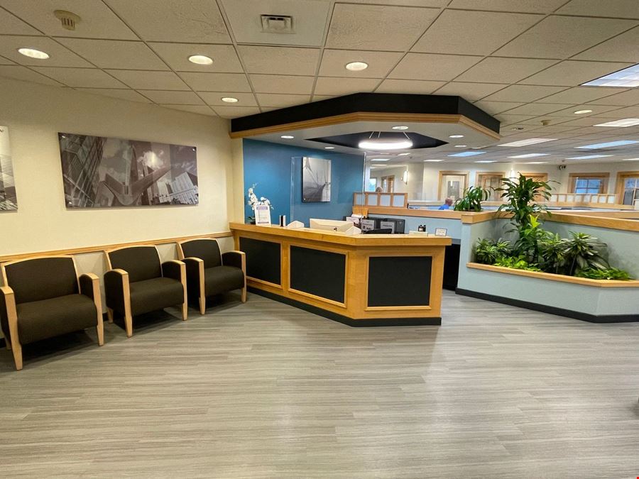 Franklin Avenue Plaza