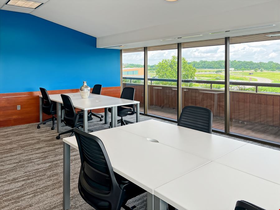 MI, Ann Arbor - Frank Lloyd Wright Dr