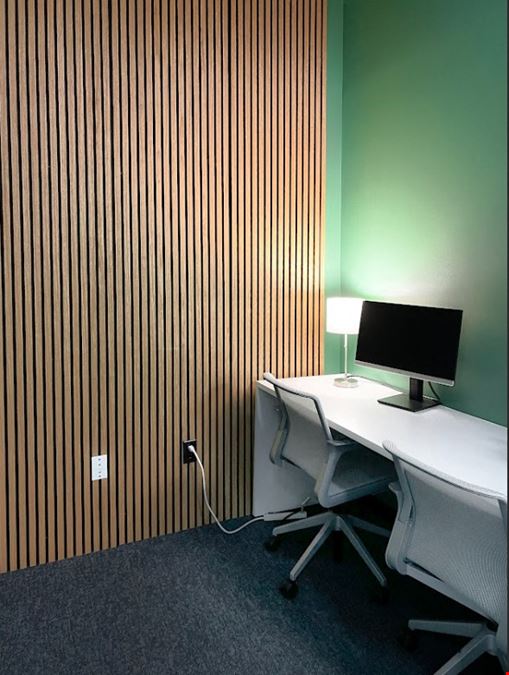 Ryan Howard Private Day Office