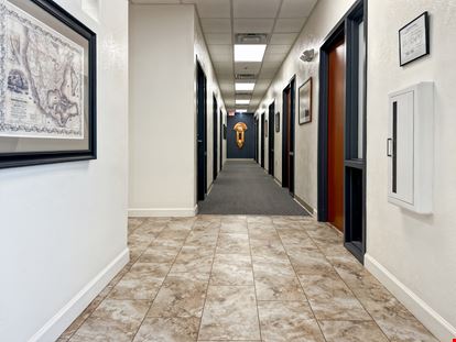 Regus - Albuquerque - Lang Ave
