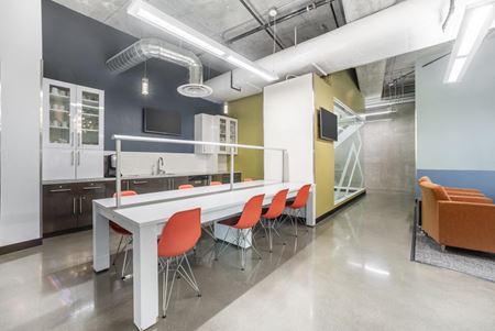 Preview of Lankershim Plaza Coworking space for Rent