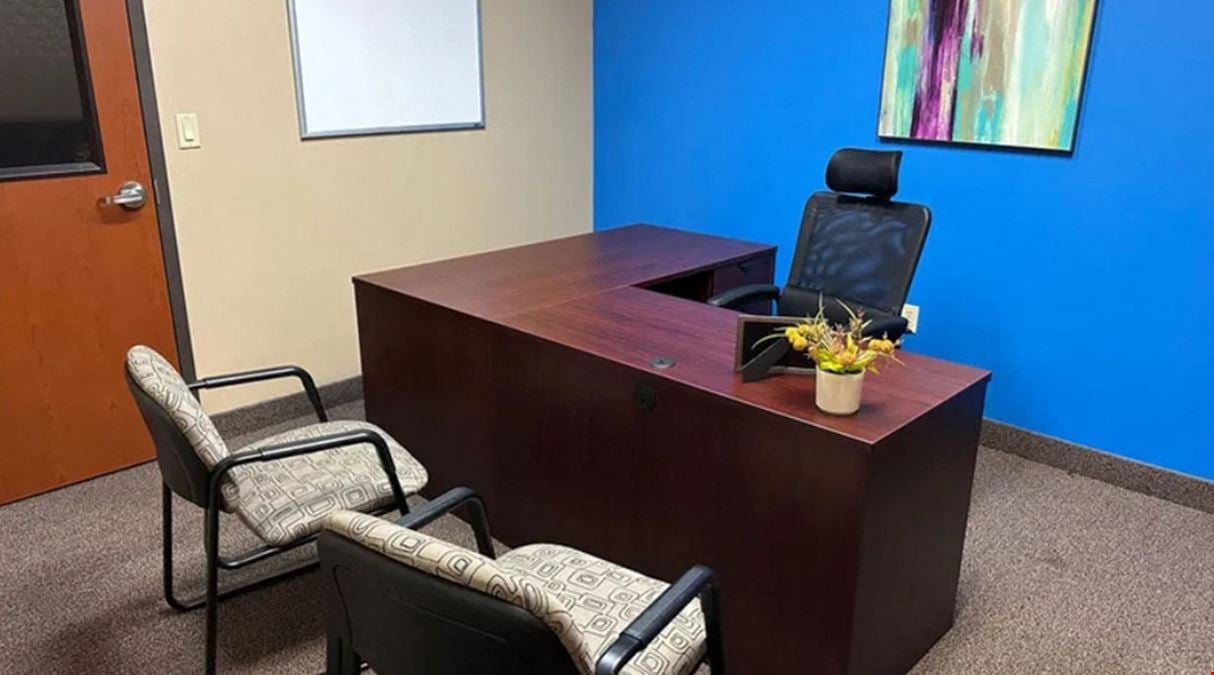 Private Day Office 137