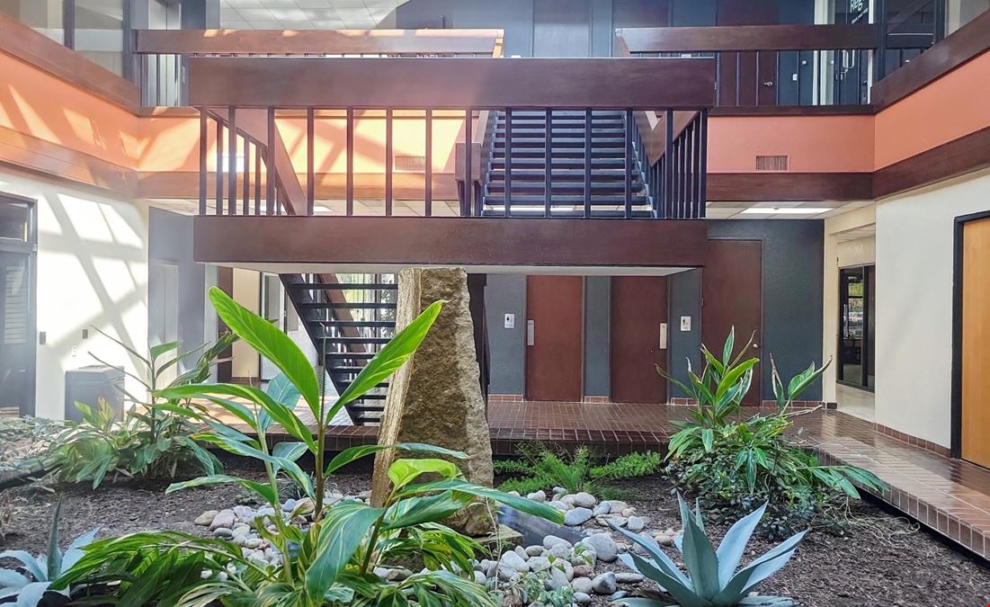 The Plaza at River Bend