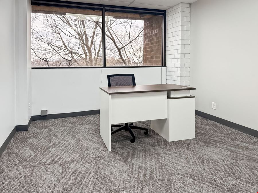 Regus - St Louis - Cedar Plaza