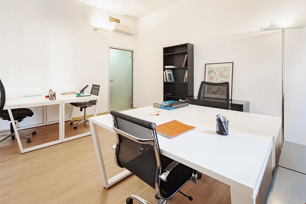 A&B Business Center -  DUOMO