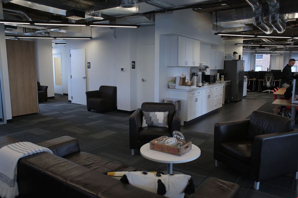 77 Monroe Center Street Northwest