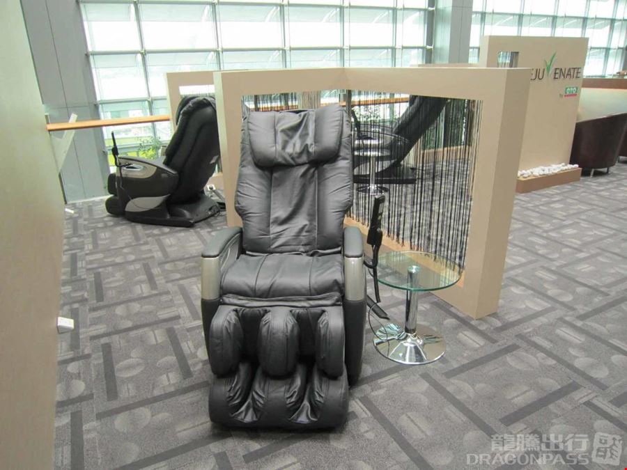 SATS Premier Lounge (T3) Changi Airport Terminal 3