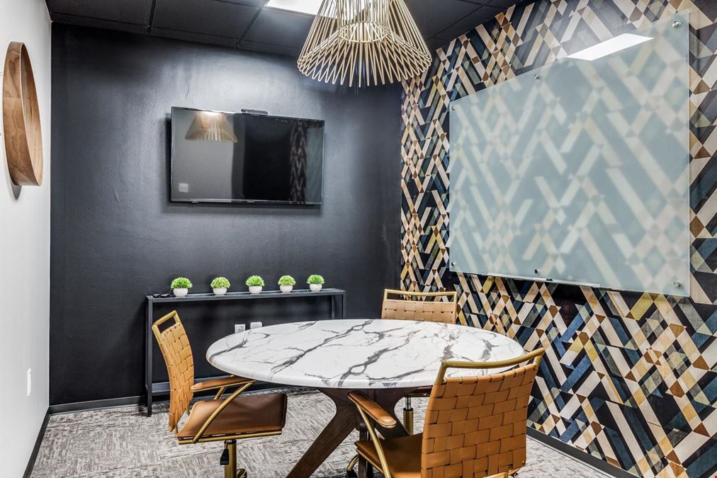 6060 North Central Expressway