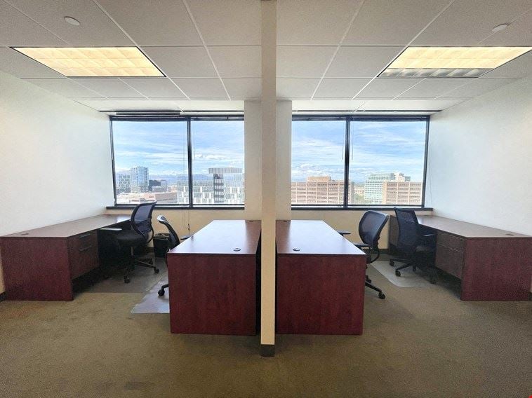 Dedicated Desk - Exterior Space