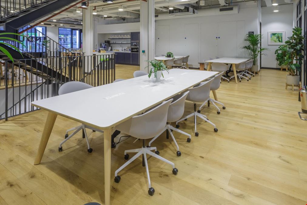 Industrious UK - 131 Finsbury Pavement