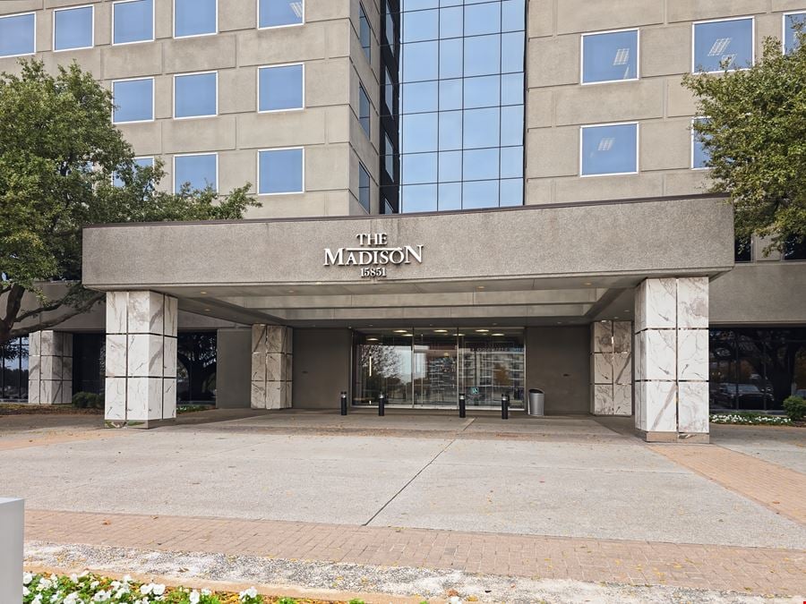 TX, Addison - The Madison