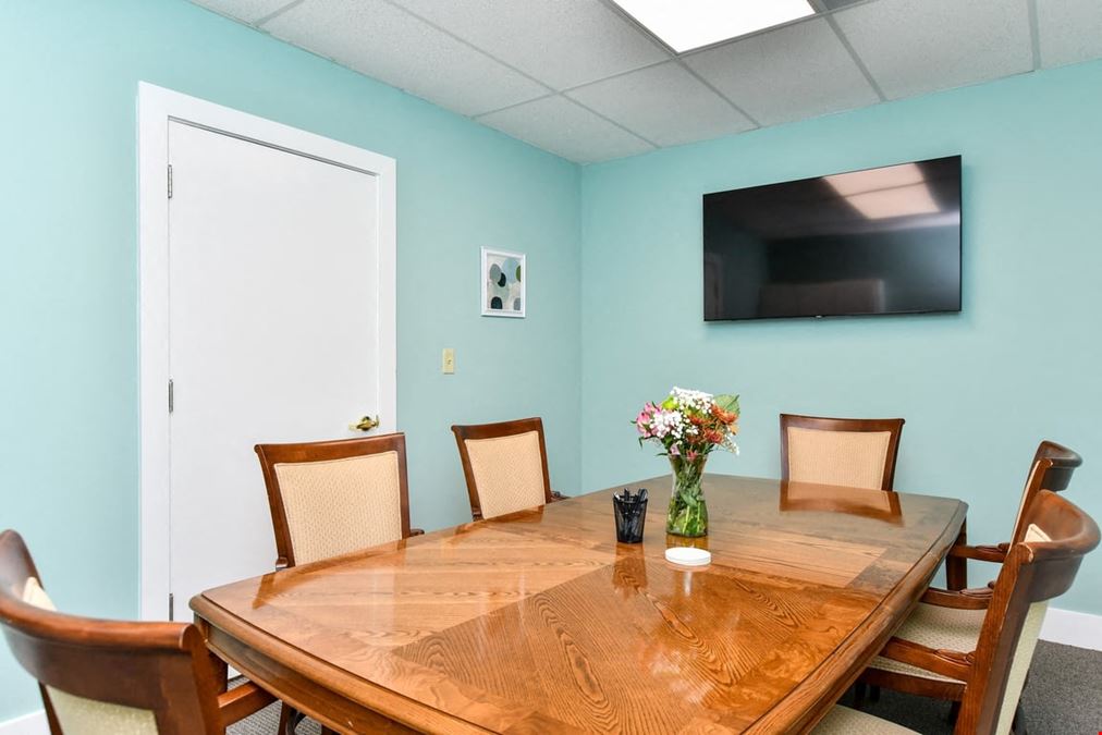 Palmetto Boardroom