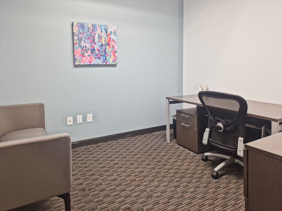 Regus - Louisville - Ormsby III Forest Green