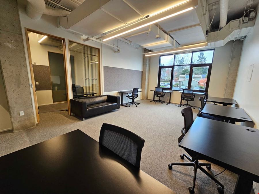 Large Day Office