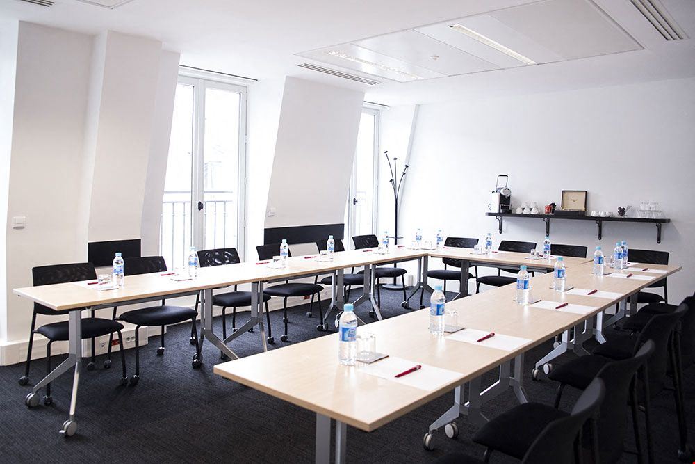 Baya Axess - Paris Scribe Haussmann Business Center