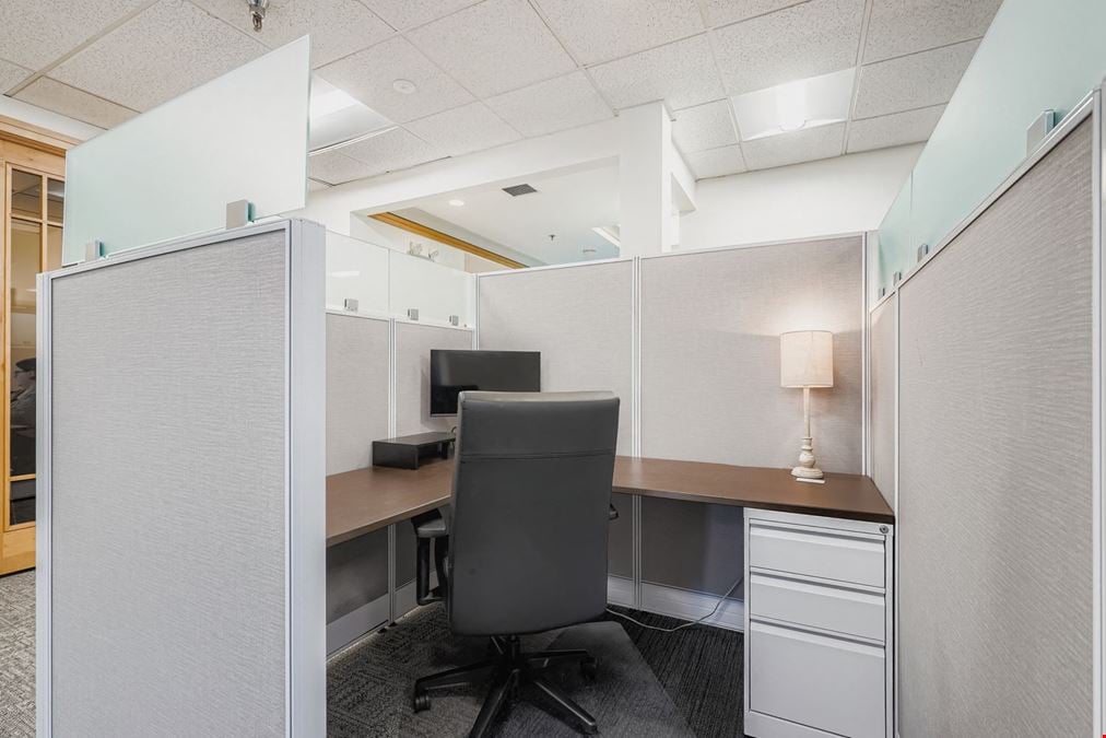 Dedicated Desk - Hourly