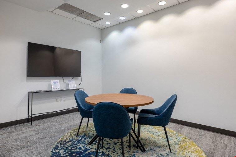 Huddle Room