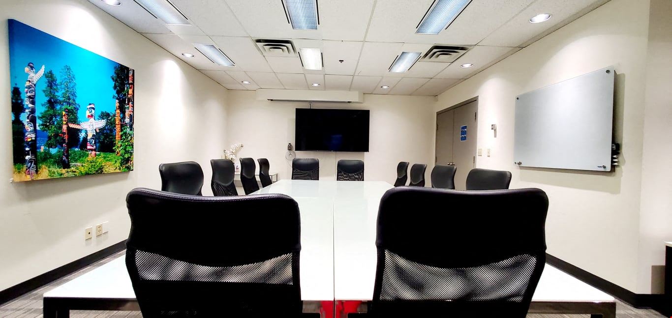 1118 Private Office