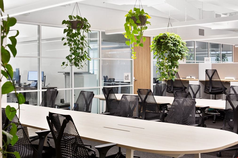 Hub Australia - Hub - Anzac Square