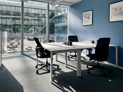 Regus - The Squaire Business Center