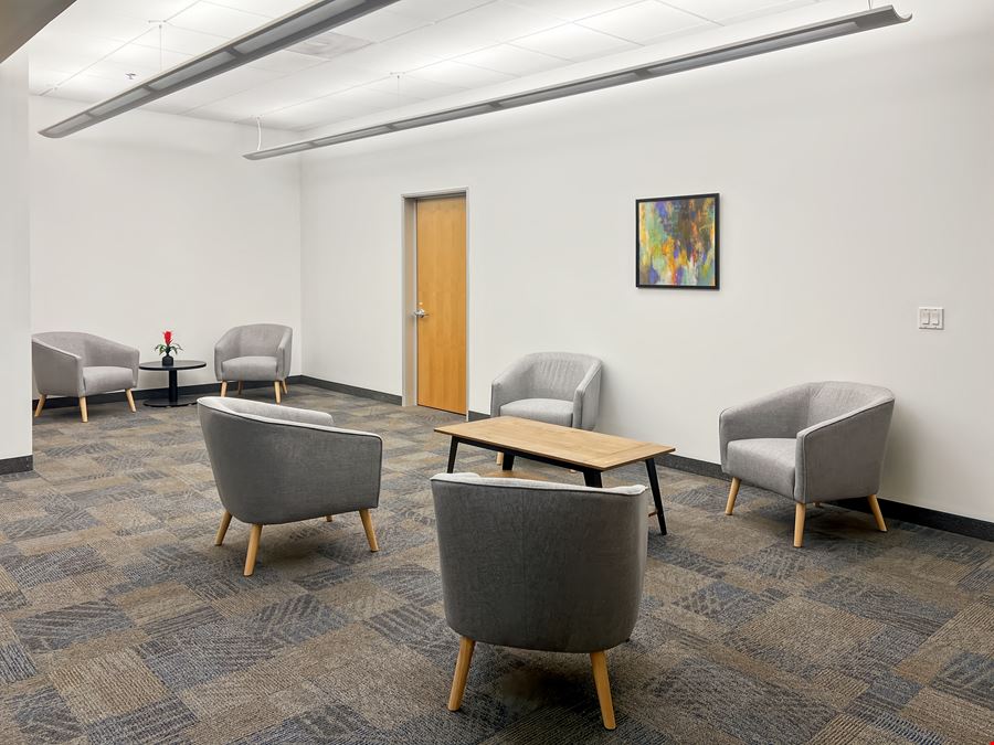 CA, San Diego - Via del Campo Ct