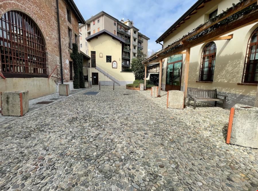 Infinite Area Milano