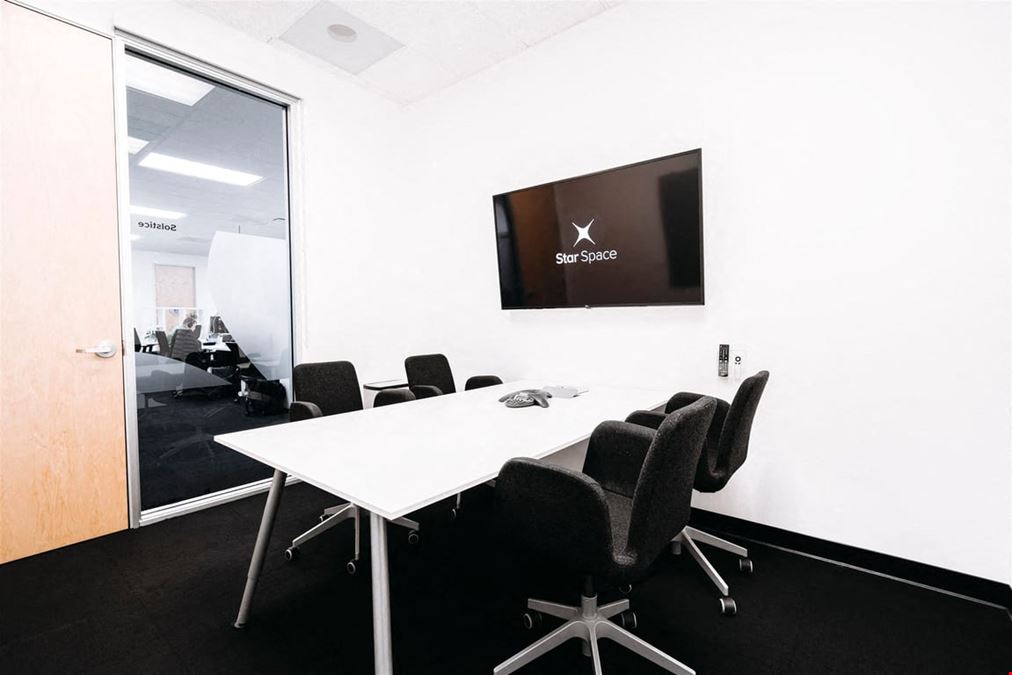 Solstice - Meeting Room for 4