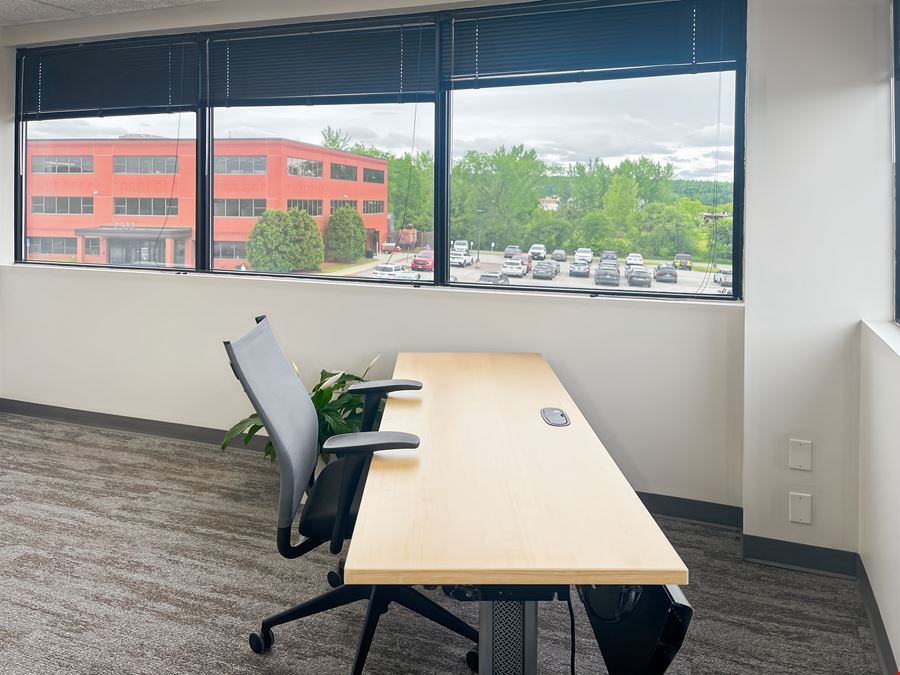 VT, Williston - Interstate Corporate Ctr