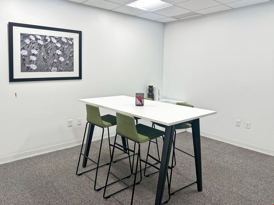 NC, Charlotte - Trade and Tryon