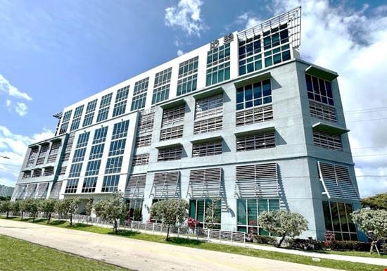 Preview of Beacon Hallandale Office space for Rent in HALNDLE BCH