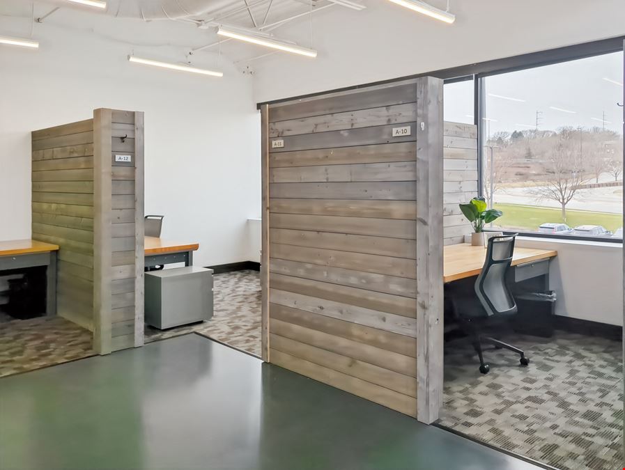 NE, Omaha - S 72nd St