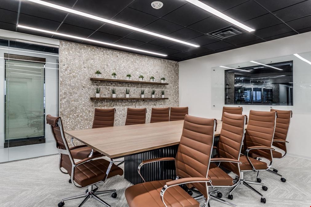 6060 North Central Expressway