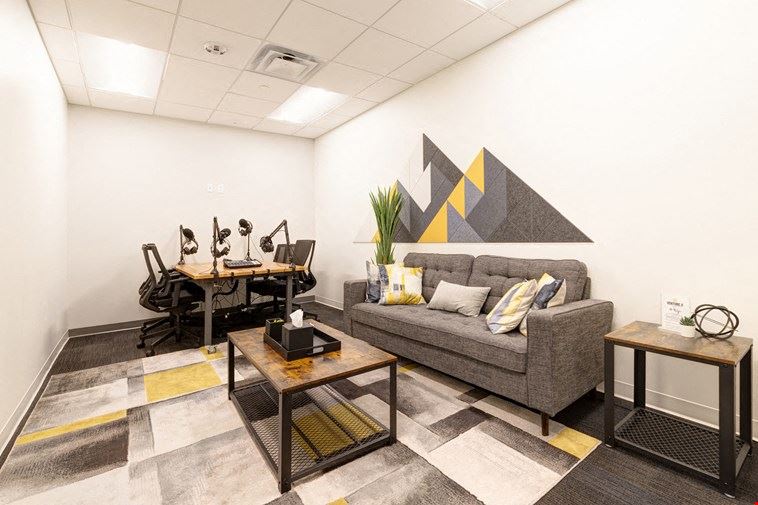 Red Rocks Member Lounge