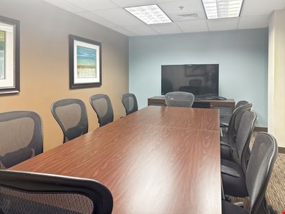 Preview of Regus - Toledo - Maumee Arrowhead Park Office space for Rent in Maumee